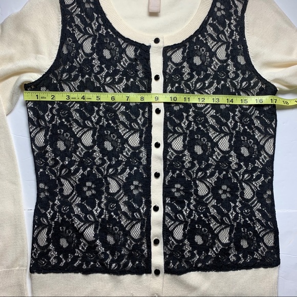 Banana Republic NWOT Floral Lace Cardigan - Picture 4 of 8